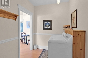 870 Bernard Avenue - Photo 15