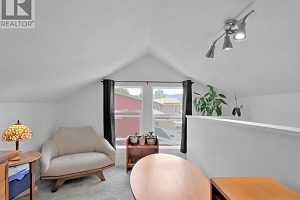 870 Bernard Avenue - Photo 18
