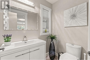 7967 Falcon Ridge Crescent - Photo 26