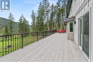 7967 Falcon Ridge Crescent - Photo 28