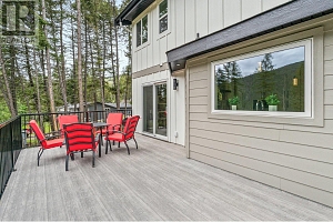 7967 Falcon Ridge Crescent - Photo 30