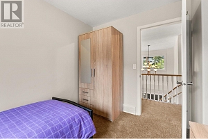 7967 Falcon Ridge Crescent - Photo 44