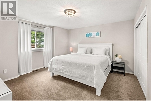 7967 Falcon Ridge Crescent - Photo 49