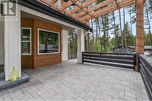 7967 Falcon Ridge Crescent - Photo 6