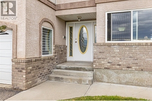 2090 Shamrock Drive - Photo 3