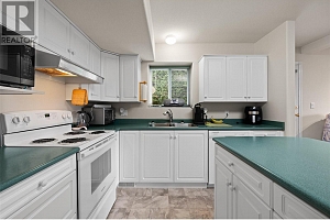 2090 Shamrock Drive - Photo 37