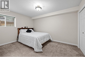 2090 Shamrock Drive - Photo 42