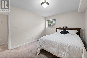2090 Shamrock Drive - Photo 43