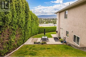 2090 Shamrock Drive - Photo 55