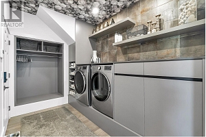 2305 Bridgeview Road - Photo 71