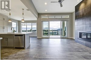 1051 Aurora Heights - Photo 3