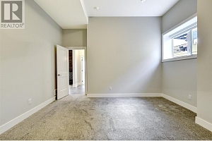 1051 Aurora Heights - Photo 51