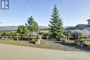 1051 Aurora Heights - Photo 61