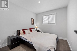 135 Almond Court - Photo 18
