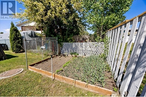 135 Almond Court - Photo 38