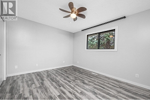 1301 43 Avenue - Photo 15