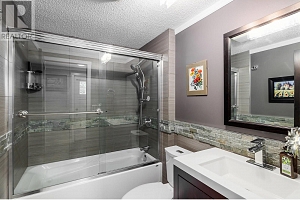 3381 Village Green Way Unit# 70 - Photo 13