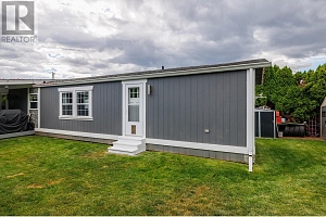 3381 Village Green Way Unit# 70 - Photo 20