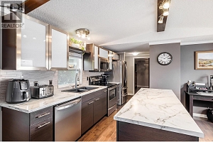 3381 Village Green Way Unit# 70 - Photo 7