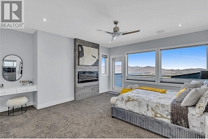 1088 Clarance Avenue - Photo 38