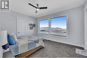 1088 Clarance Avenue - Photo 49