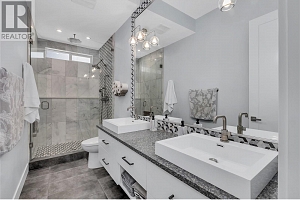 1088 Clarance Avenue - Photo 50