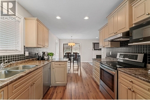 2042 Moonbeam Close - Photo 10