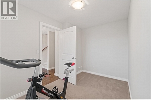 2042 Moonbeam Close - Photo 27