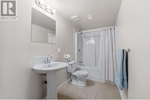 2042 Moonbeam Close - Photo 29