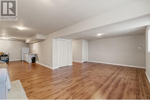 2042 Moonbeam Close - Photo 31