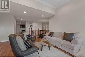 2042 Moonbeam Close - Photo 4