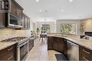 2450 Selkirk Drive Unit# 23 - Photo 10