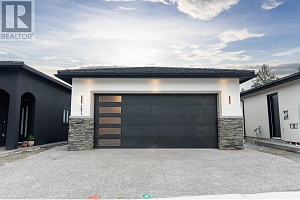 1671 Harbour View Crescent - Photo 2