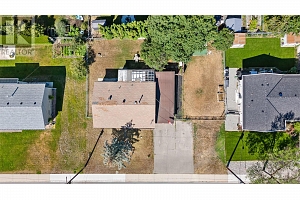 280 Dougall Road S - Photo 32