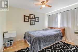 184 Snowsell Street N - Photo 21