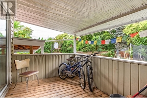 184 Snowsell Street N - Photo 6