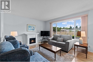 153 Salmon Arm Drive Unit# 11 - Photo 2