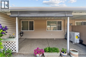 153 Salmon Arm Drive Unit# 11 - Photo 25