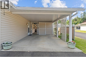 153 Salmon Arm Drive Unit# 11 - Photo 29