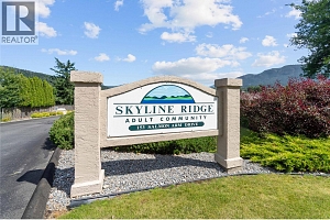 153 Salmon Arm Drive Unit# 11 - Photo 32