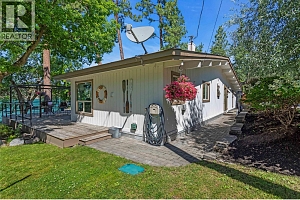 12110 Trewhitt Road W - Photo 20