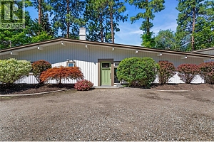 12110 Trewhitt Road W - Photo 21