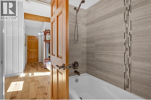 12110 Trewhitt Road W - Photo 37