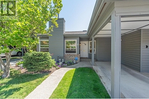 1530 Kelglen Crescent Unit# 23 - Photo 4