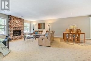 1530 Kelglen Crescent Unit# 23 - Photo 5