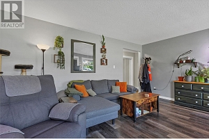 4808 25 Avenue - Photo 6