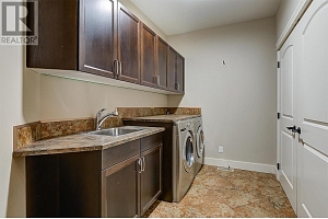 764 Kuipers Crescent - Photo 48