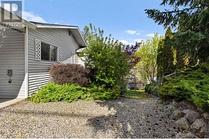 11579 Pretty Road - Photo 32