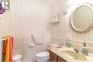 460 Dougall Road S - Photo 15