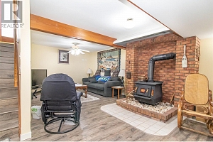 460 Dougall Road S - Photo 22